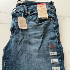 LEVI boyfriend jeans, brand new, never worn
